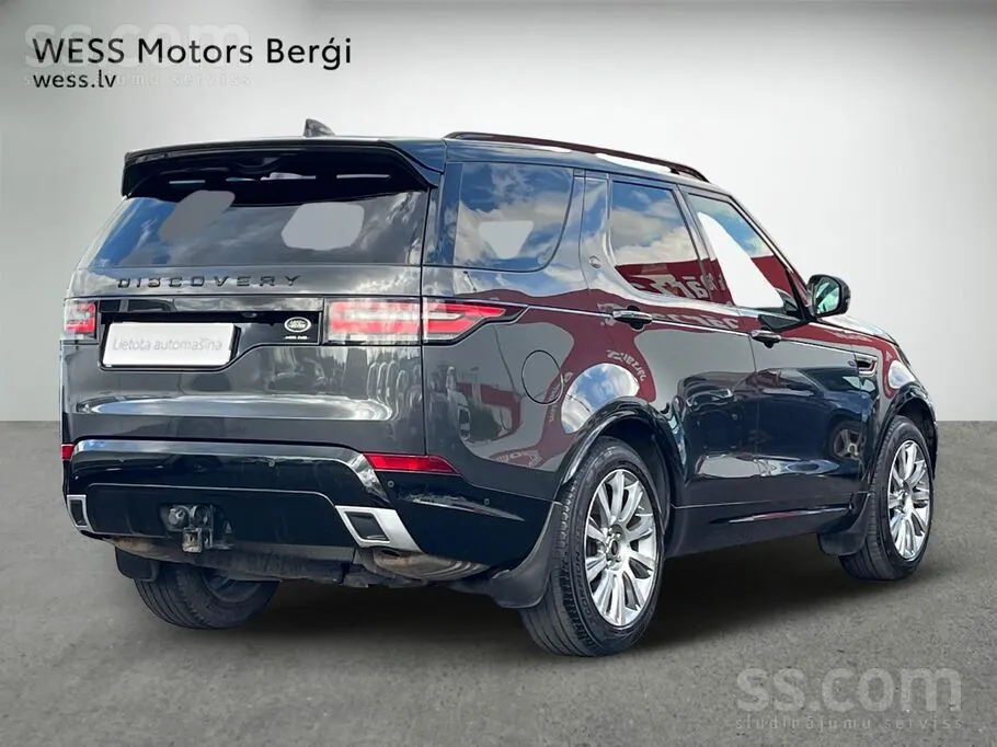 Land Rover Discovery 2017 photo 2
