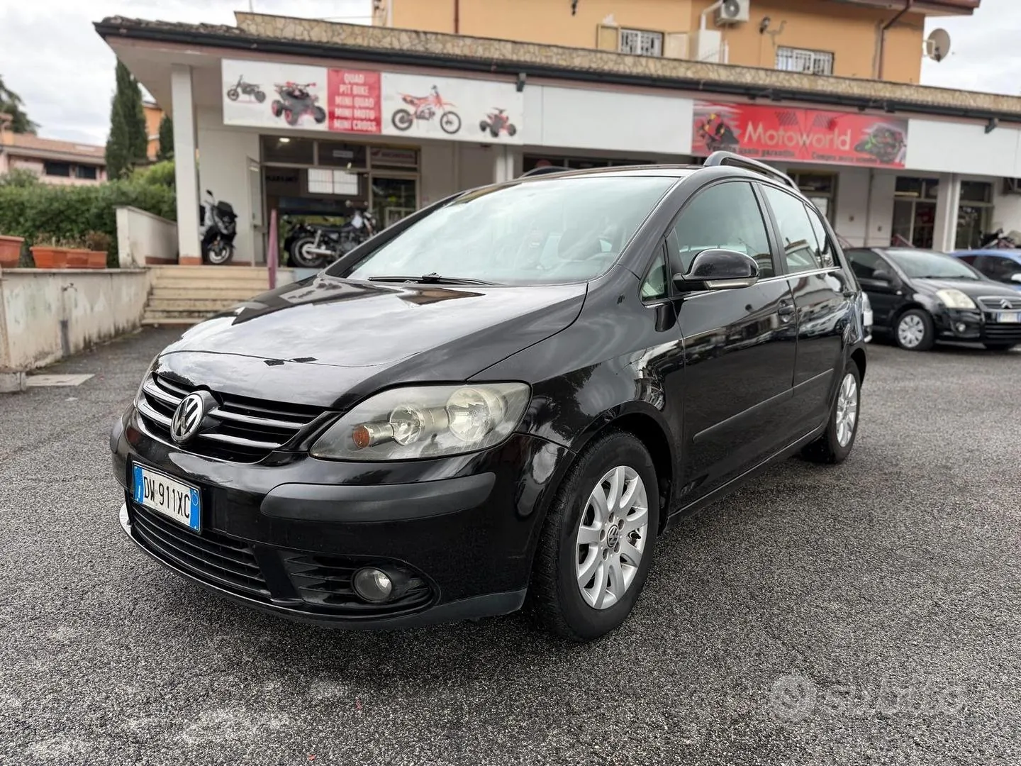 Volkswagen Golf 2009 photo 3
