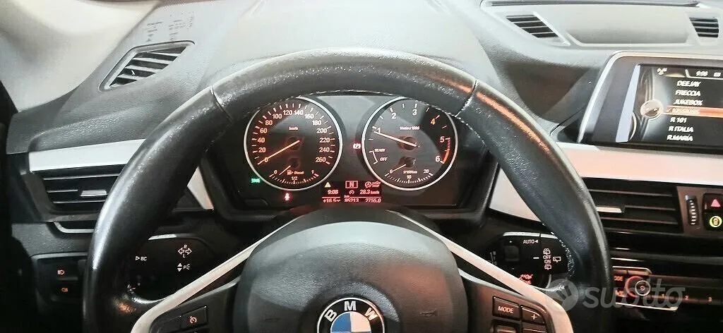 BMW X1 2016 photo 5