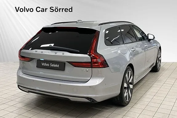 Volvo V90 2026 photo 5