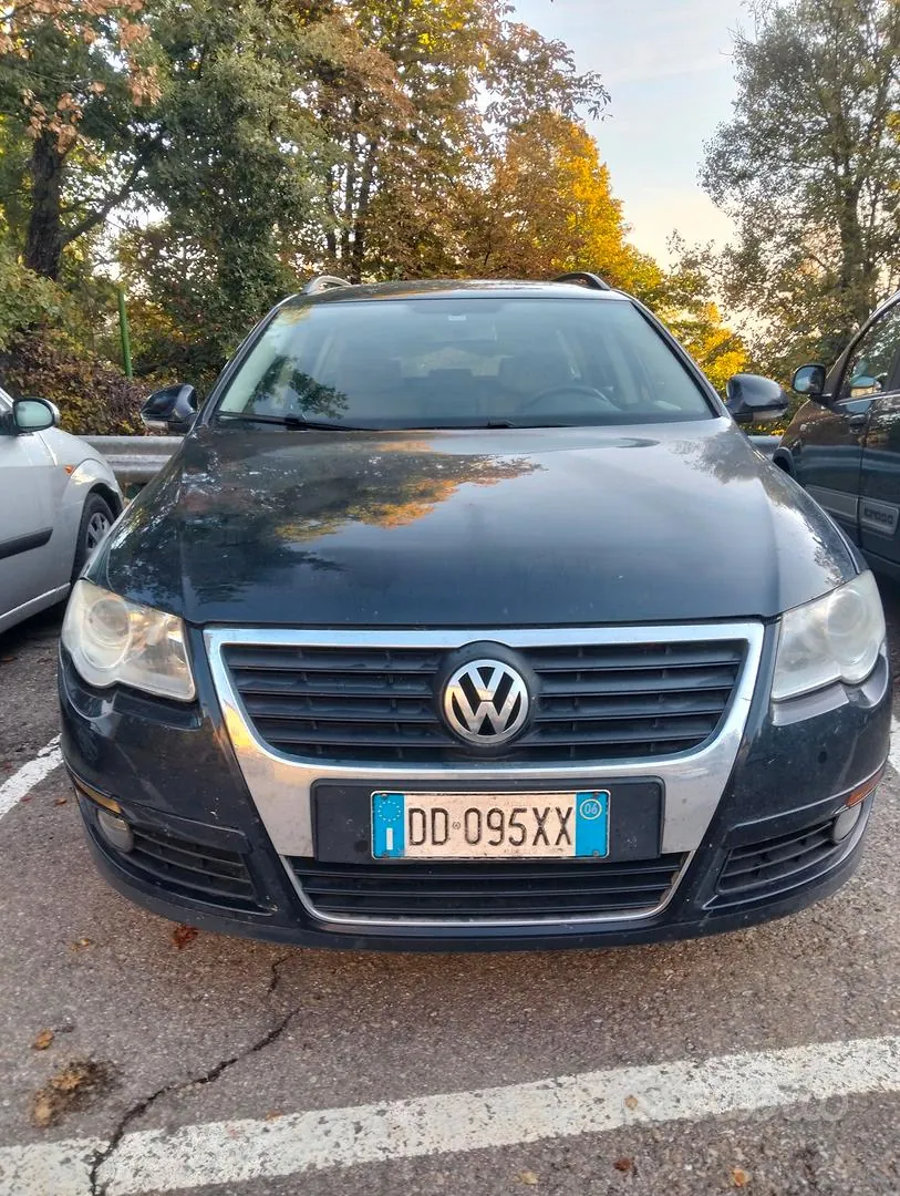 Volkswagen Passat 2006 photo 2