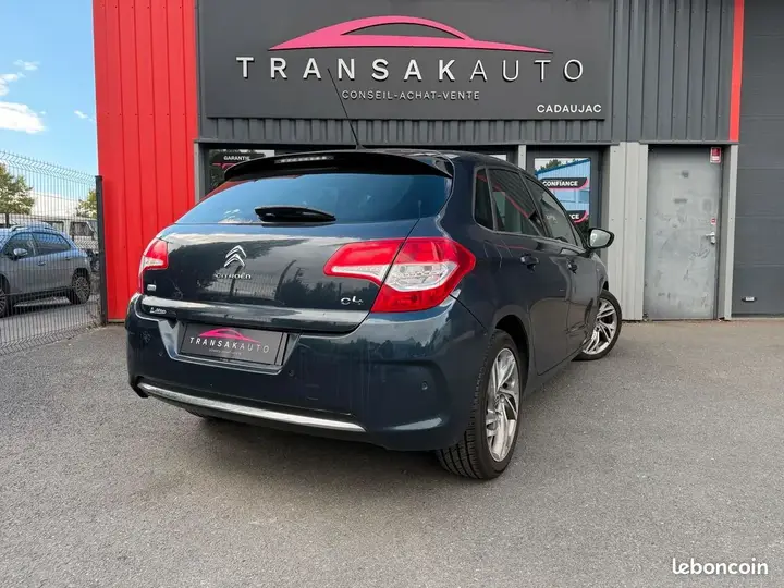 Citroen C4 2010 photo 3