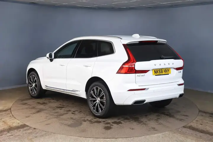 Volvo Xc60 2018 photo 3