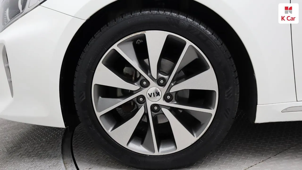 Kia K5 2016 photo 5