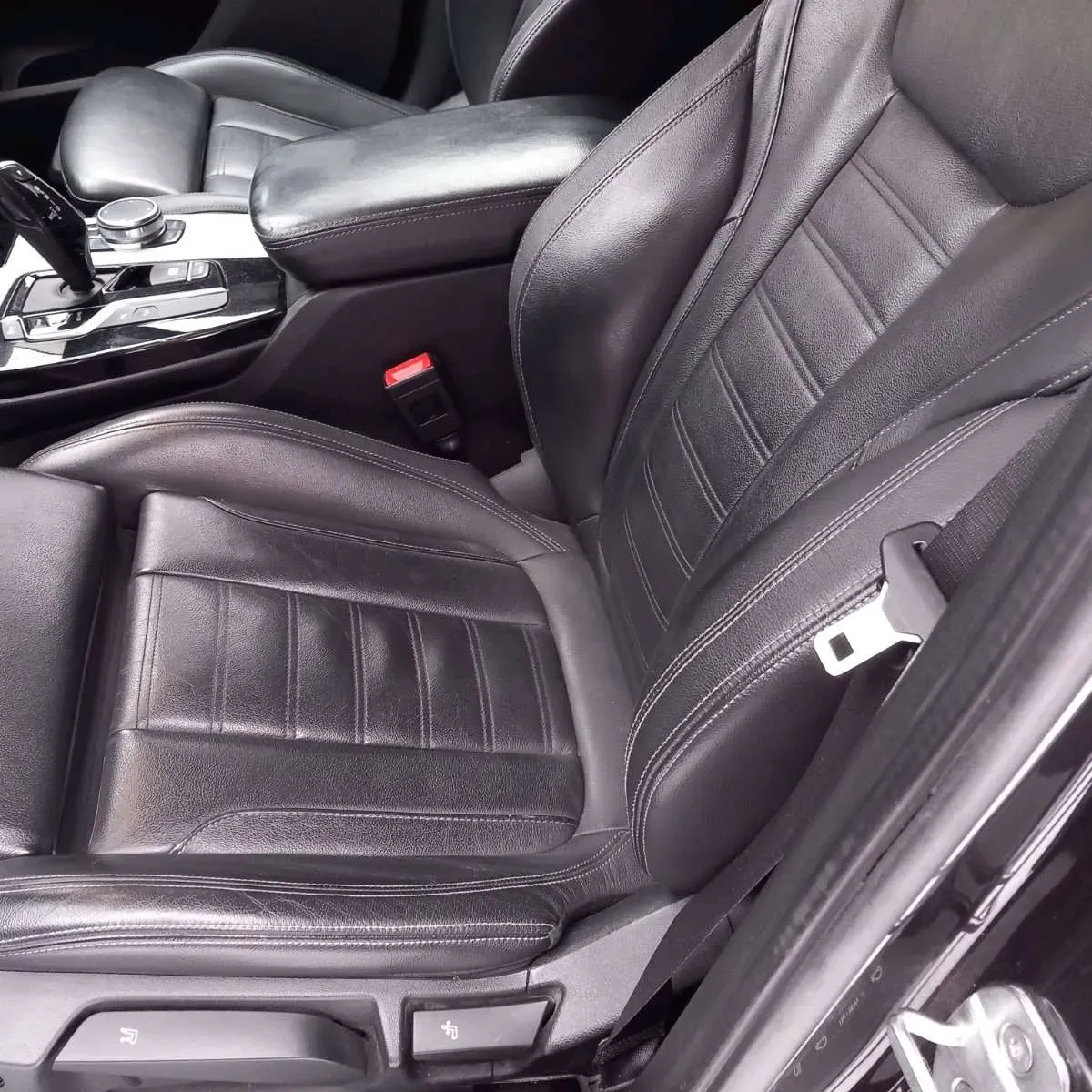 BMW X3 2019 photo 2