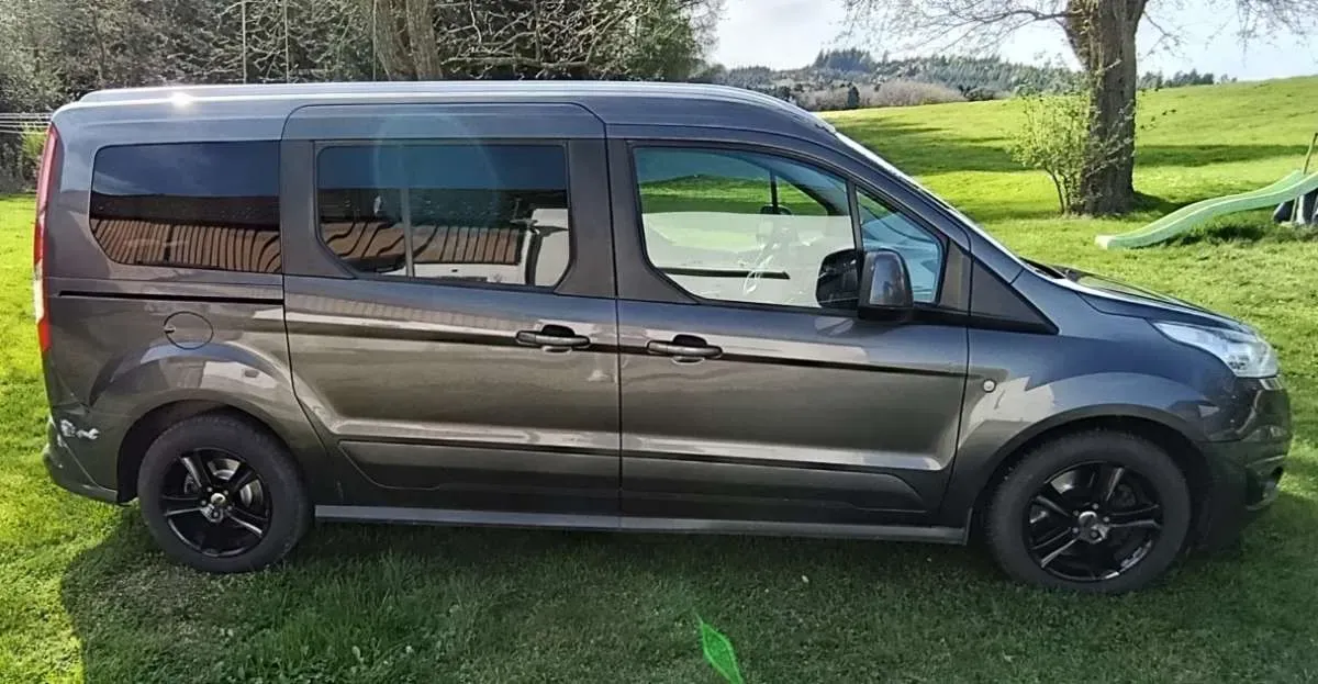 Ford Tourneo Connect 2016 photo 2