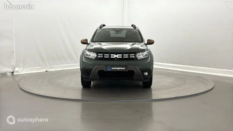 Dacia Duster 2023 photo 2