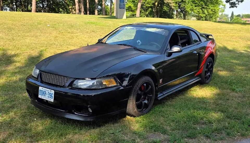 Ford Mustang 2004 photo 3