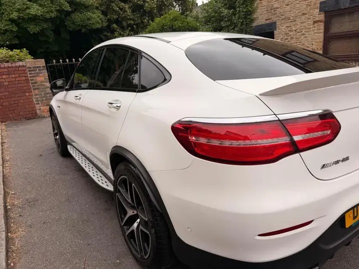Mercedes-Benz Glc 2018 photo 2