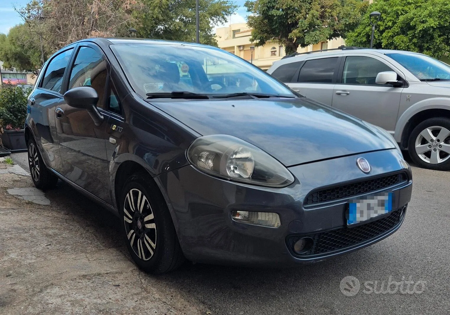 Fiat Grande Punto 2014 photo 5