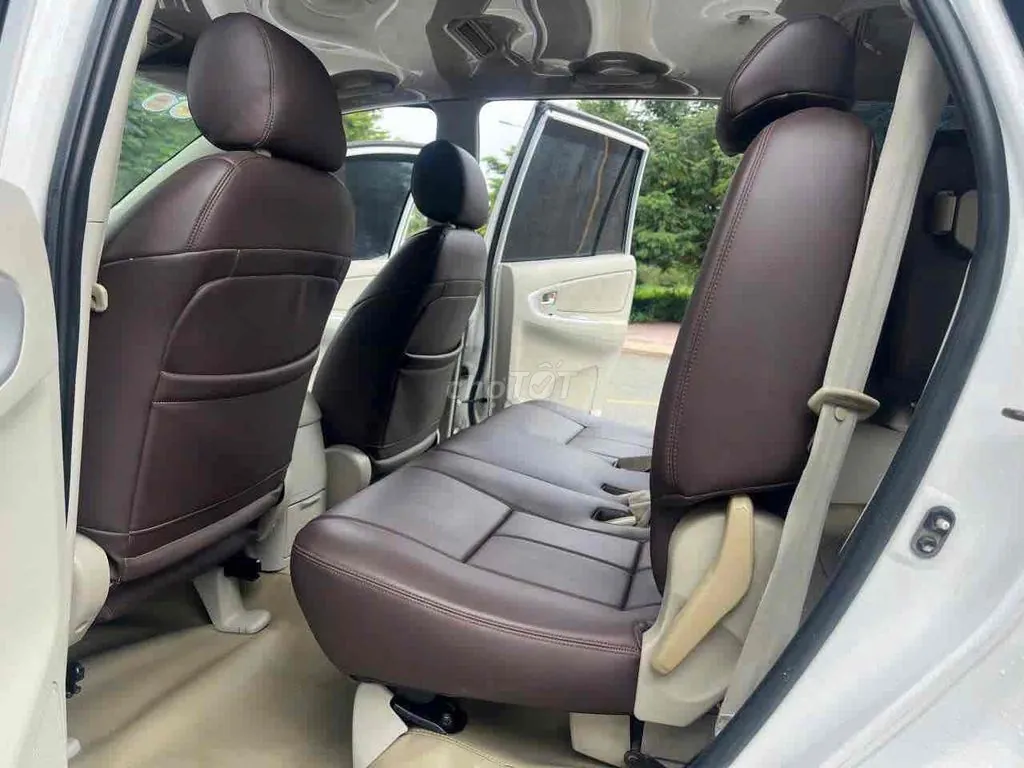 Toyota Innova 2014 photo 4