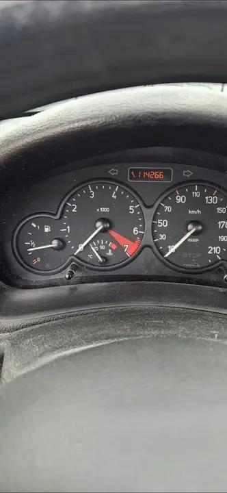 Peugeot 206