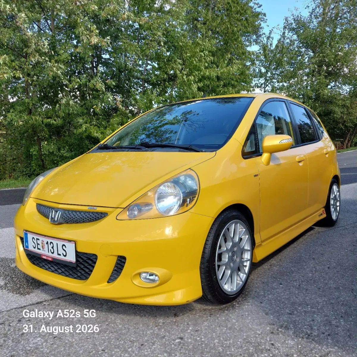 Honda Jazz 2005 photo 2