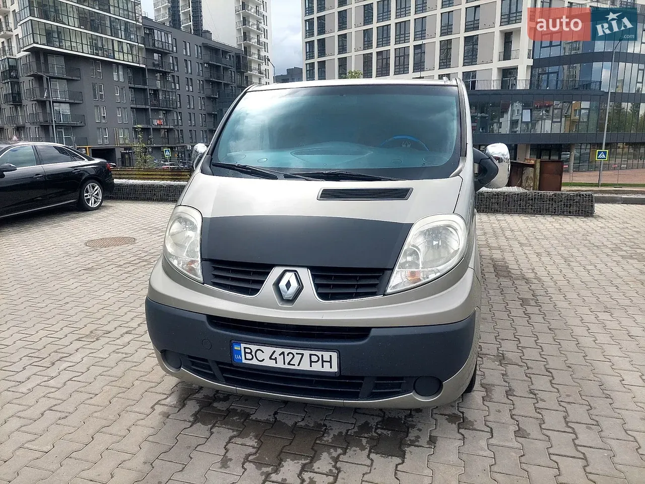 Renault Trafic 2010 photo 4