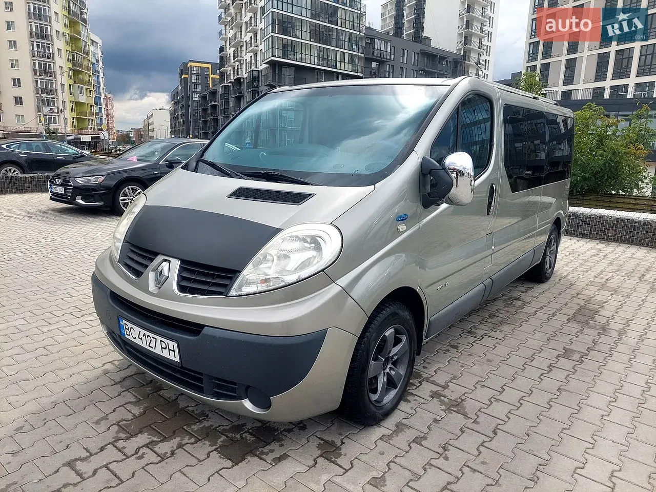 Renault Trafic 2010 photo 3