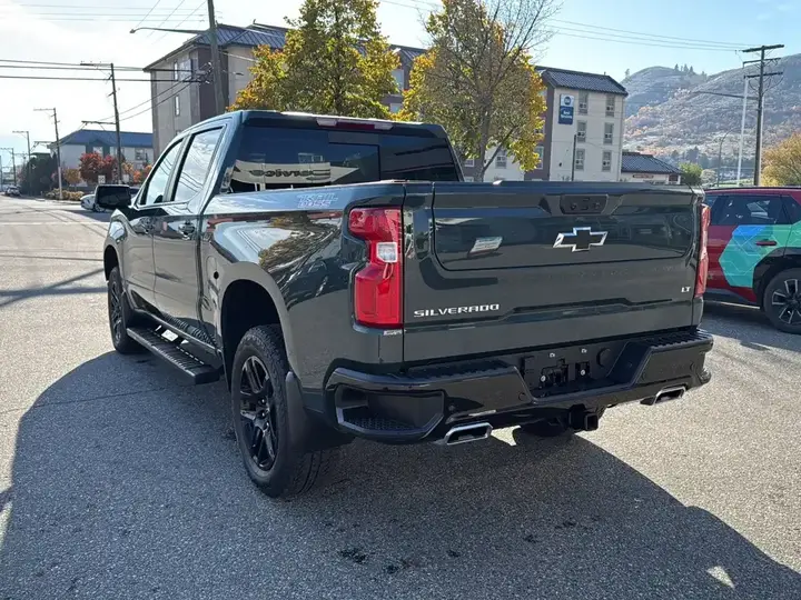 Chevrolet Silverado 1500 2026 photo 3
