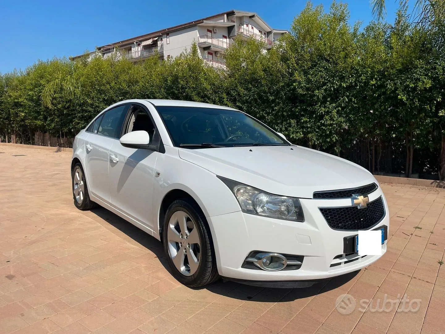 Chevrolet Cruze 2011 photo 3