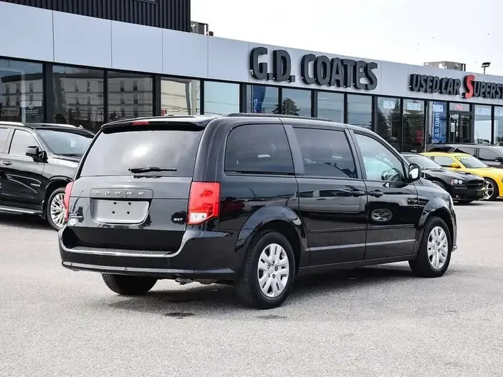 Dodge Grand Caravan 2017 photo 5