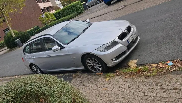 BMW 318D Touring