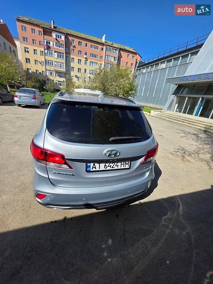 Hyundai Santa Fe 2016 photo 3