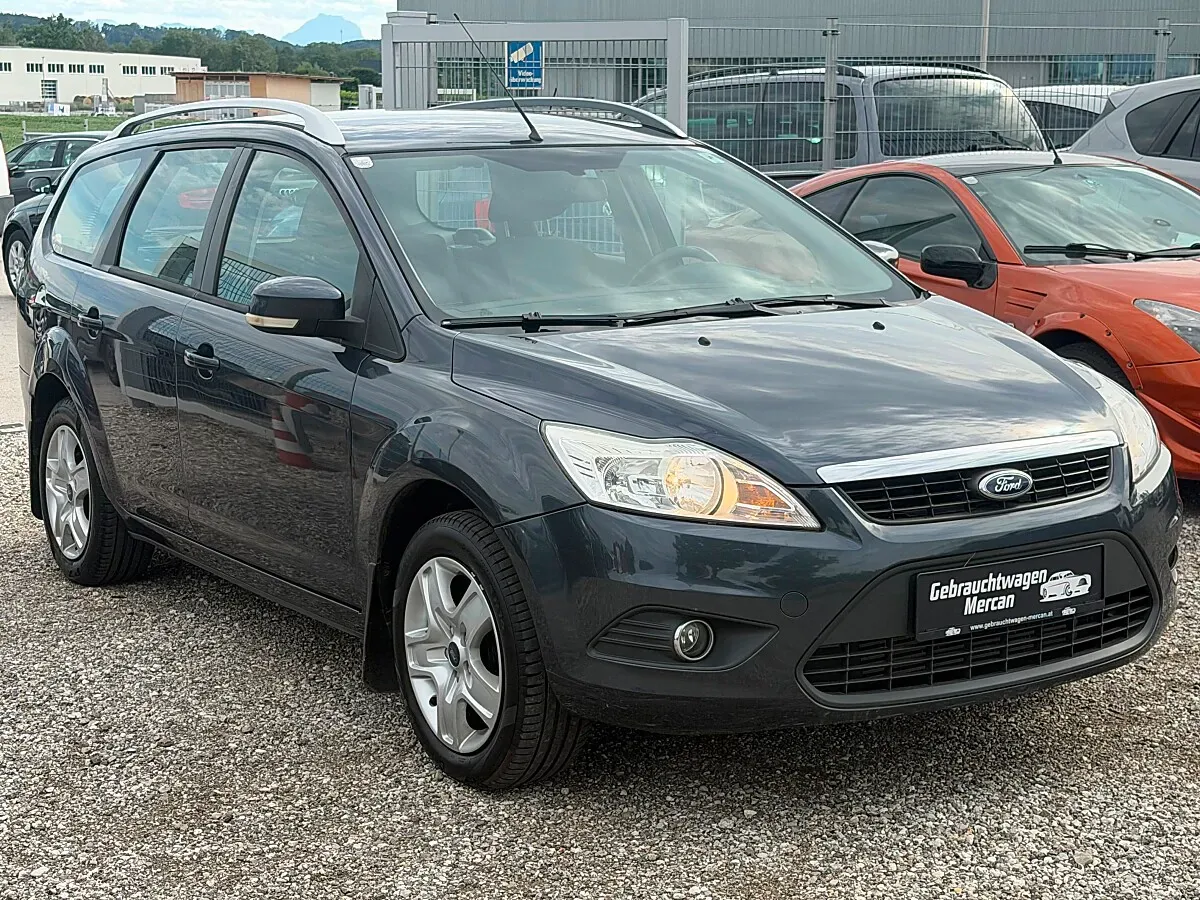Ford Focus 2011 photo 3