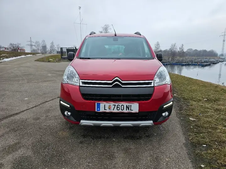 Citroen Berlingo 2018 photo 2