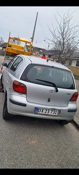 Toyota Yaris 2005 photo 5