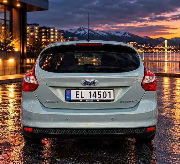 Ford Focus 2013 photo 3