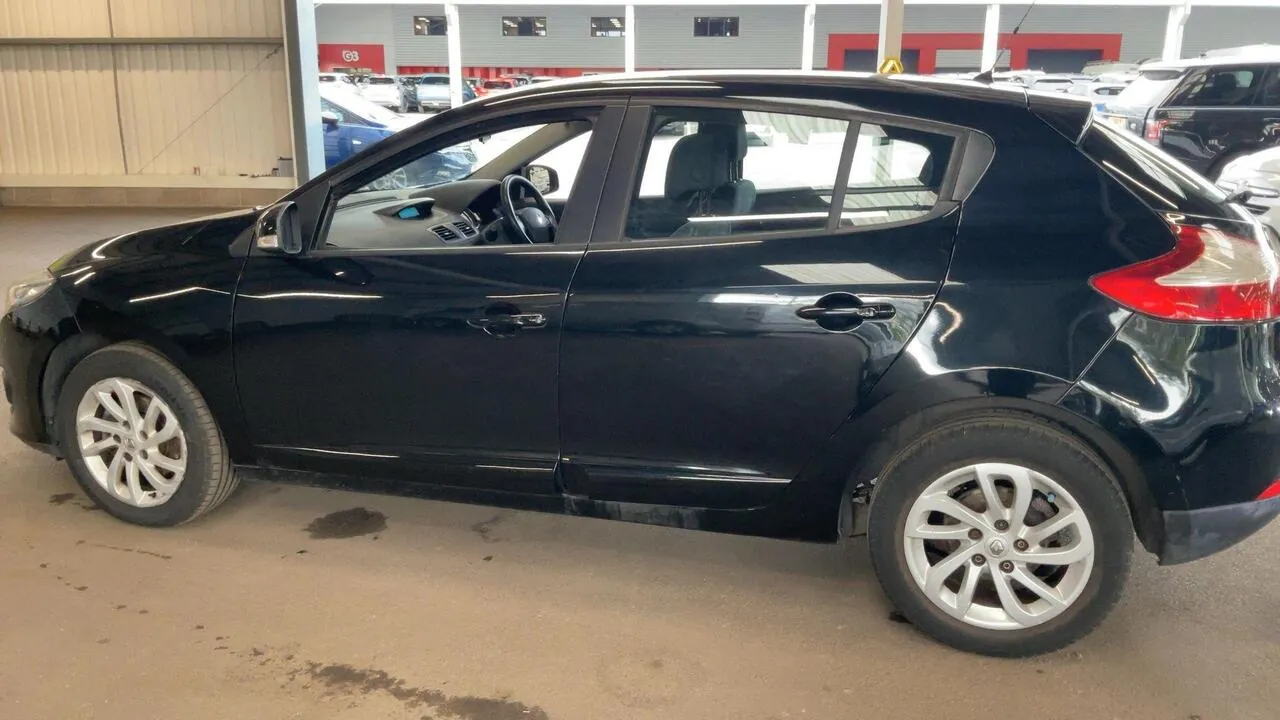 Renault Megane 2013 photo 4