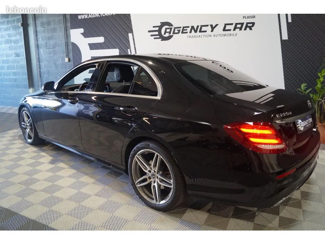 Mercedes-Benz E-Class 2019 photo 4