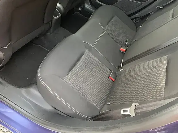 Peugeot 208 2016 photo 3