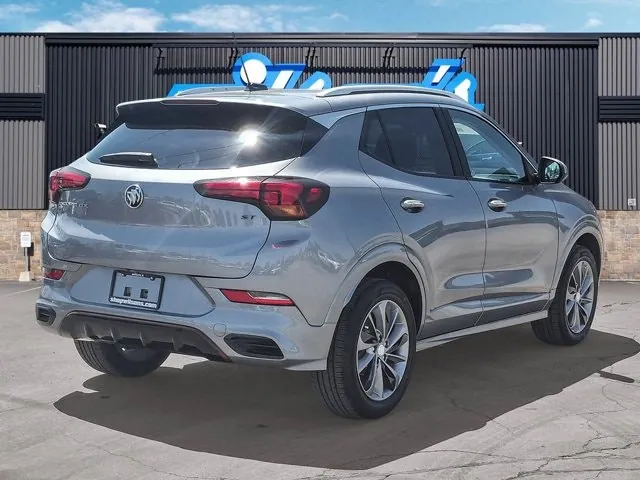 Buick Encore 2023 photo 3