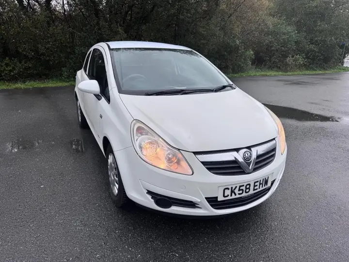 Vauxhall Corsa 2008 photo 2