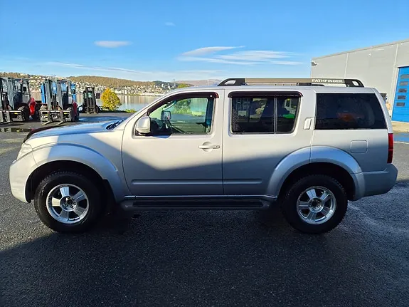 Nissan Pathfinder 2012 photo 5