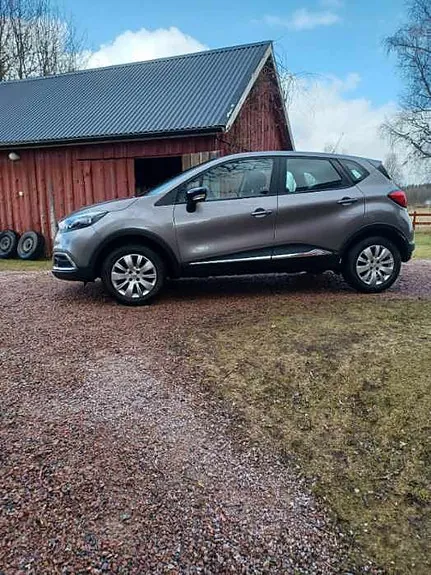 Renault Captur 2016 photo 2