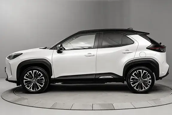 Toyota Yaris Cross 2023 photo 2