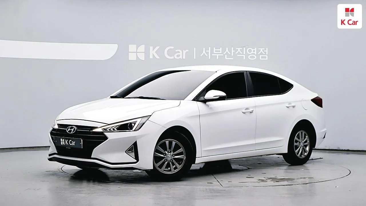 Hyundai Avante 2019 photo 3