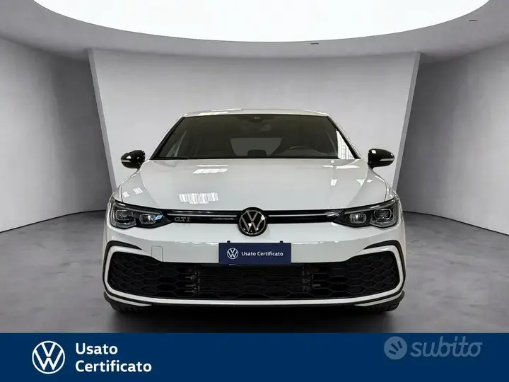 Volkswagen Golf Gti 2024 photo 2