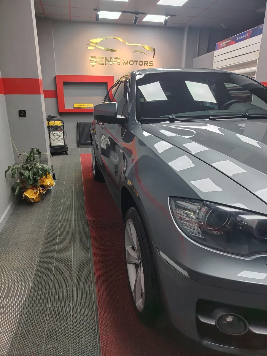 BMW X6 2010 photo 2