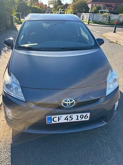 Toyota Prius 2010 photo 3