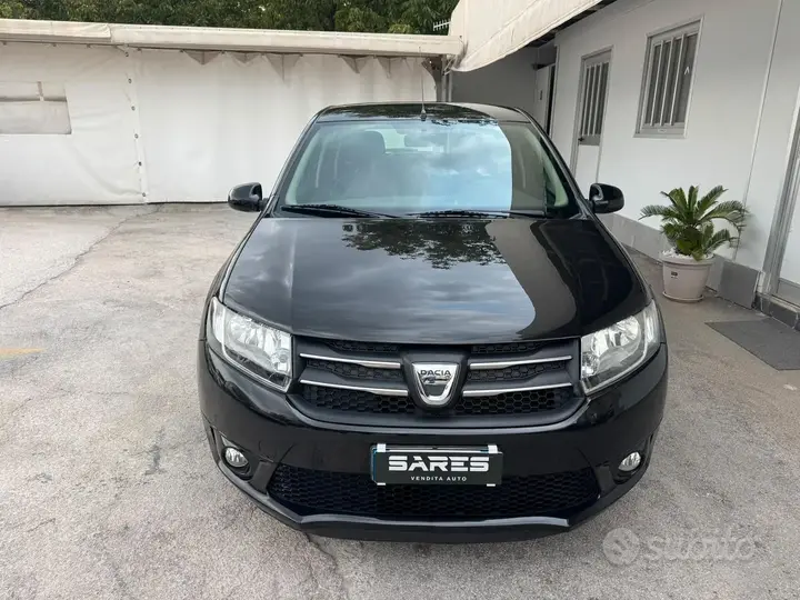 Dacia Sandero 2015 photo 2