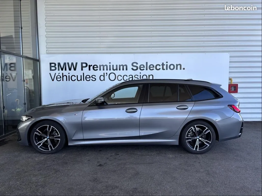 BMW Série 3 2023 photo 3