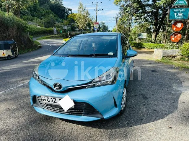 Toyota Vitz 2016 photo 2