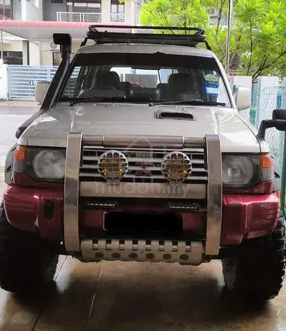 Mitsubishi Pajero