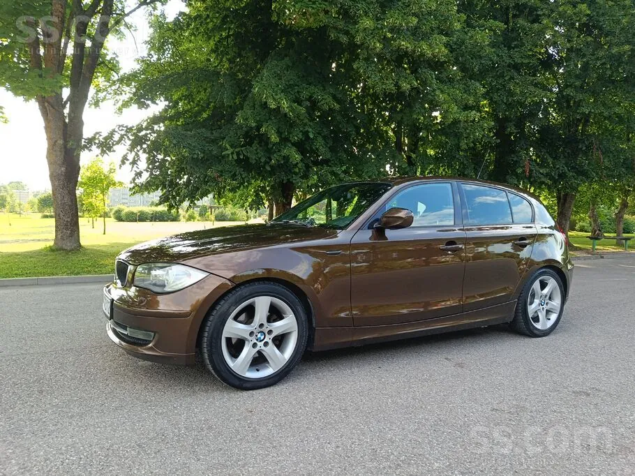 BMW 118 2011 photo 5