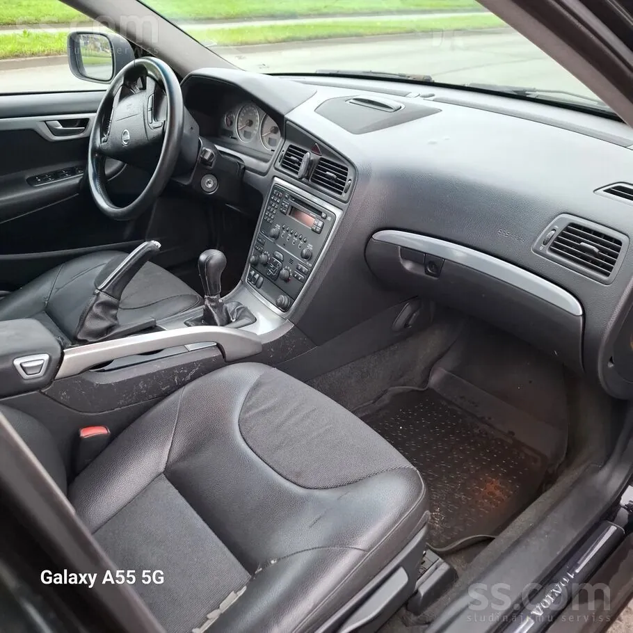 Volvo Xc70 2004 photo 2