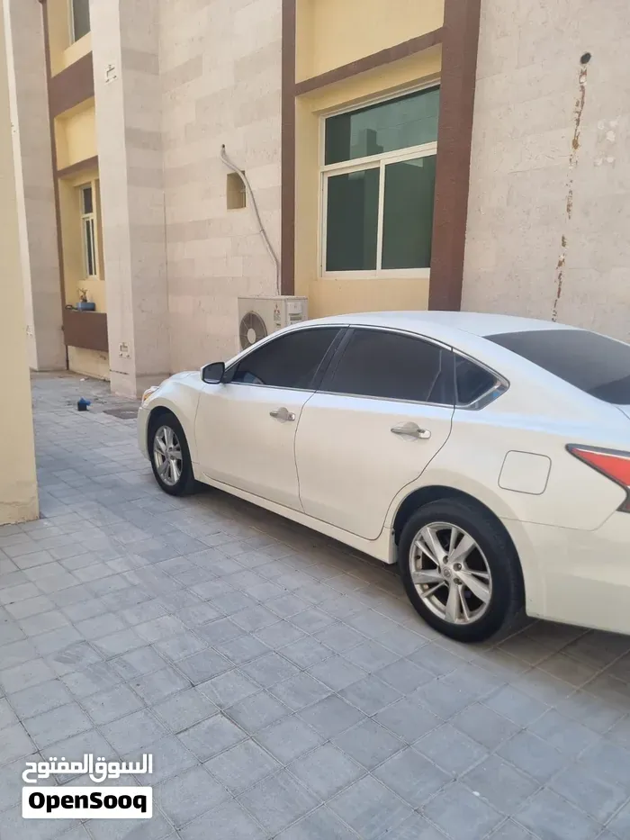 Nissan Altima 2015 photo 2