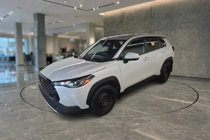 Toyota Corolla Cross 2024 photo 3