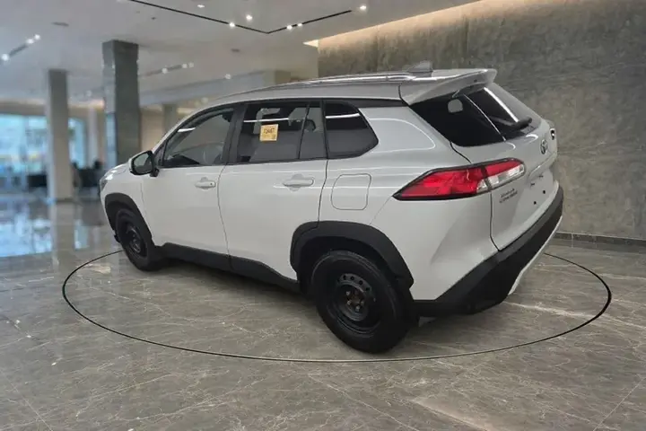 Toyota Corolla Cross 2024 photo 5