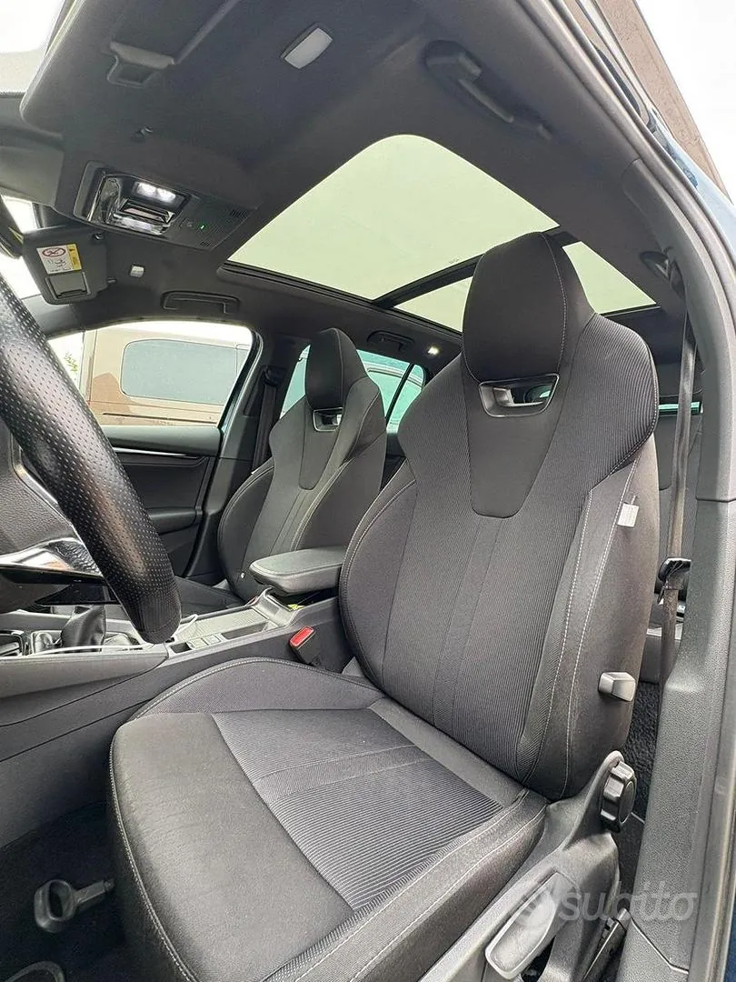 Skoda Octavia 2021 photo 4